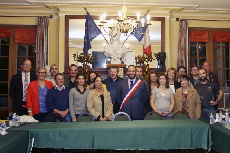 Membres de la majorité le soir de l'élection