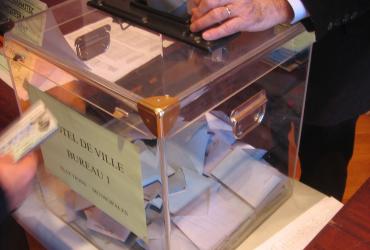 urne transparente et opération de vote